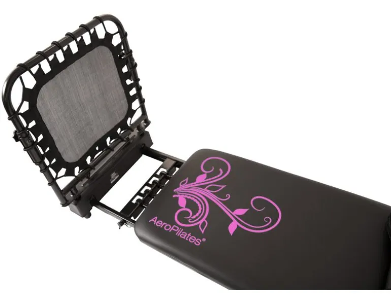 Aero Pilates Reformer 435 Plus mit ausgestellter Fussstange