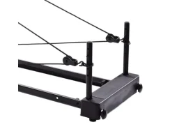 Aero Pilates Reformer 435 Plus mit ausgestellter Fussstange Grau