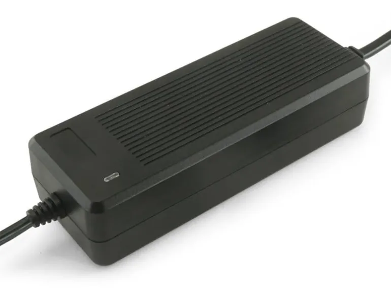 Alpha Elettronica Tischnetzgerät 60 W, 6 - 16 V