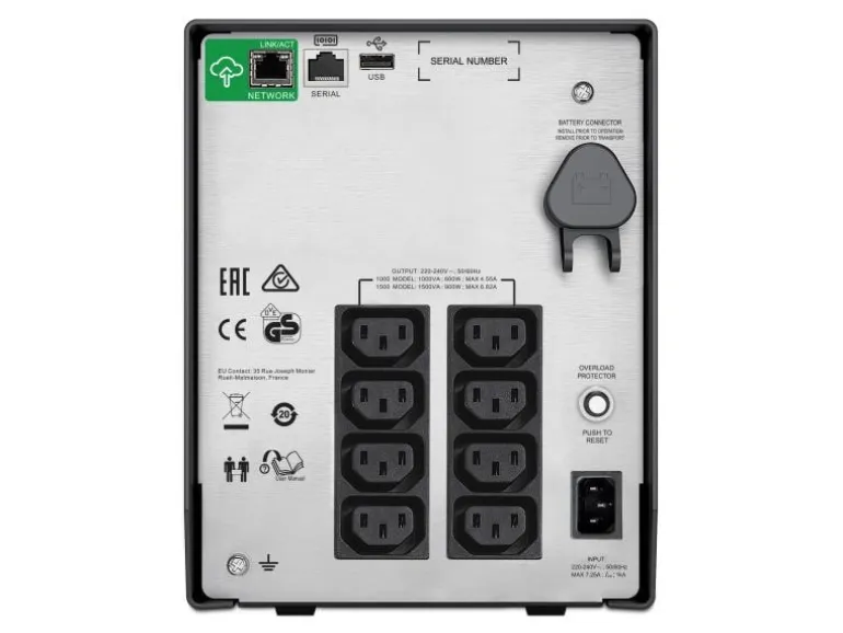 APC USV SMC1500IC 1500 VA / 900 W