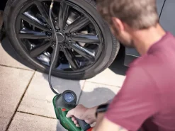 Bosch Akku-Druckluftpumpe UniversalPump 18 V Solo
