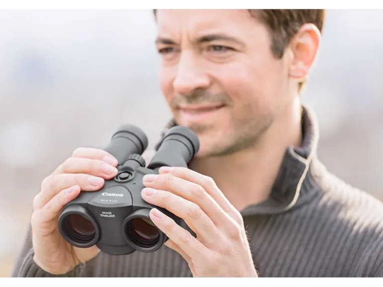 Canon Fernglas 10x30 IS II