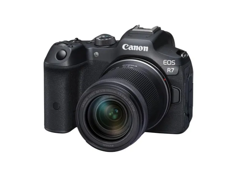 Canon Fotokamera EOS R7 inkl. RF-S 18-150 F3.5-6.3 IS STM