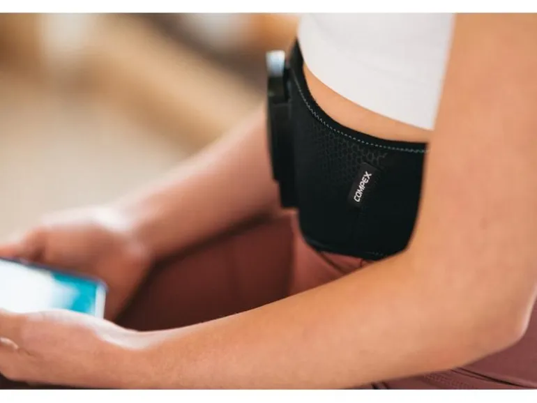 Compex Elektrostimulationsgerät Corebelt 5.0 Set L/XL