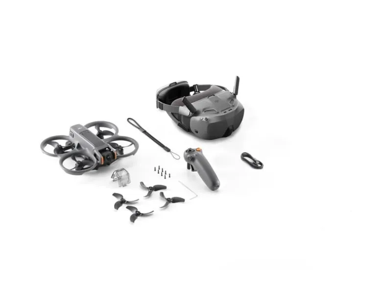 DJI Multikopter Avata 2 Fly Smart Combo Drei Akkus (C1 | CE)