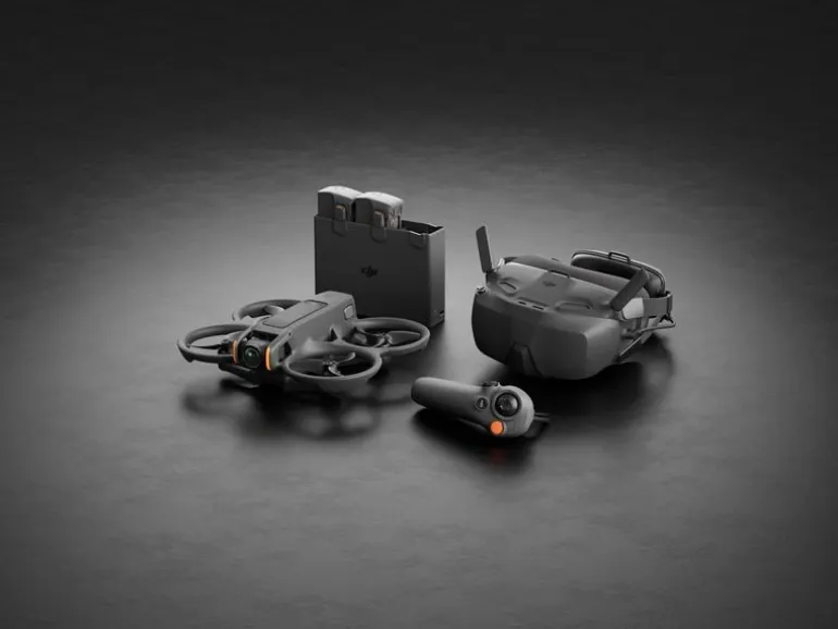 DJI Multikopter Avata 2 Fly Smart Combo Drei Akkus (C1 | CE)