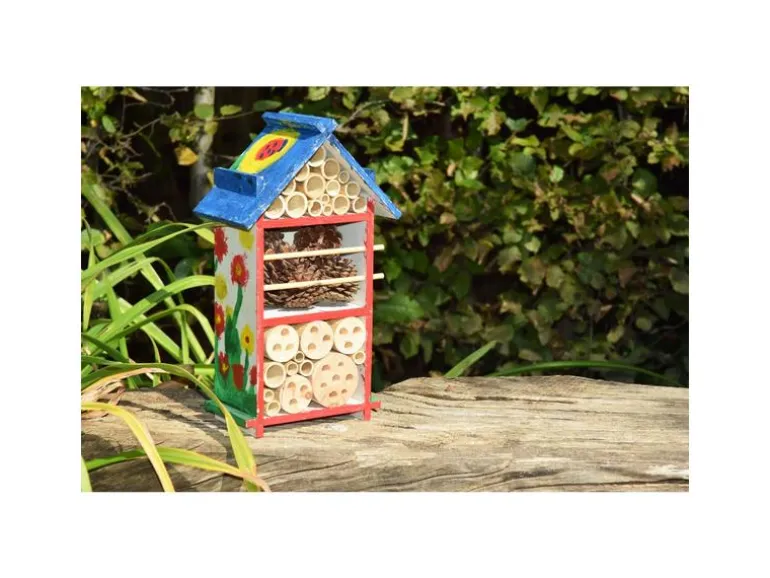 dobar Insektenhotel Bastelset, 16 x 9.5 x 28 cm