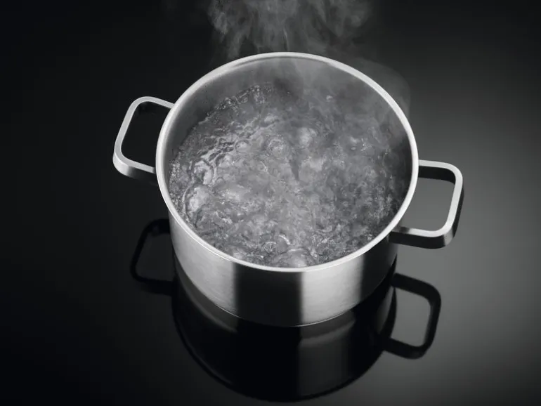 Electrolux Induktionskochfeld mit Abzug GK69TSIBSC