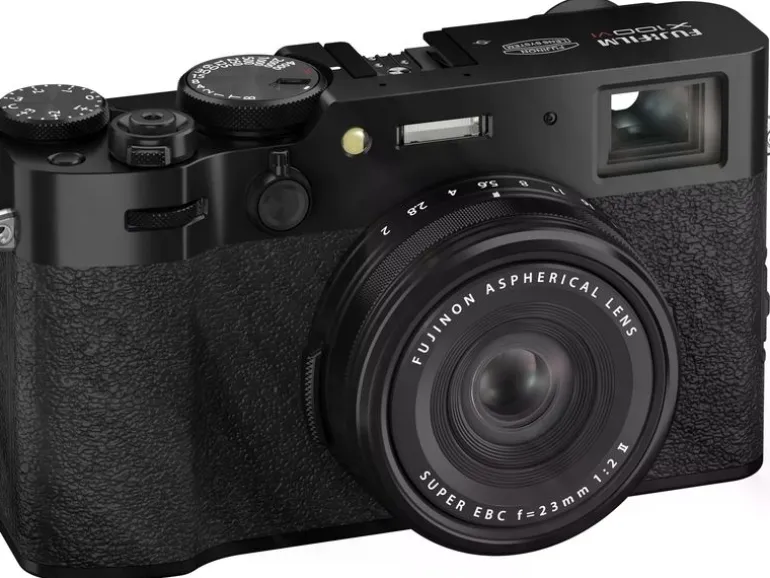 Fujifilm Fotokamera X100VI Schwarz