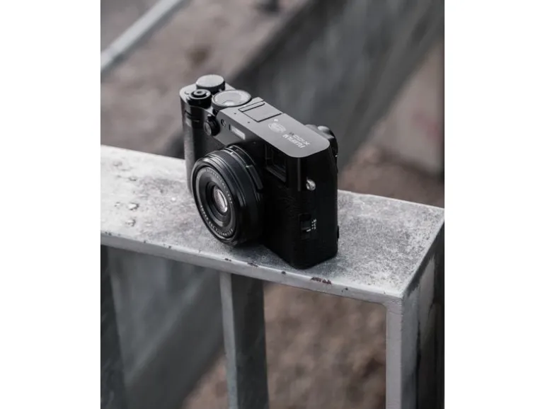 Fujifilm Fotokamera X100VI Schwarz
