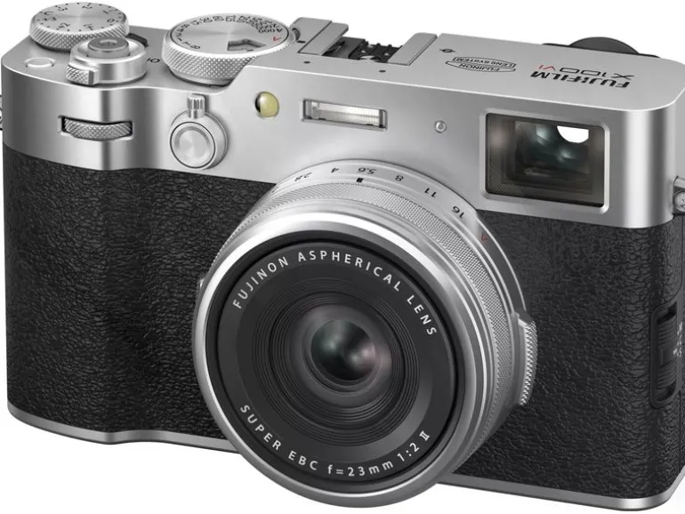Fujifilm Fotokamera X100VI Silber