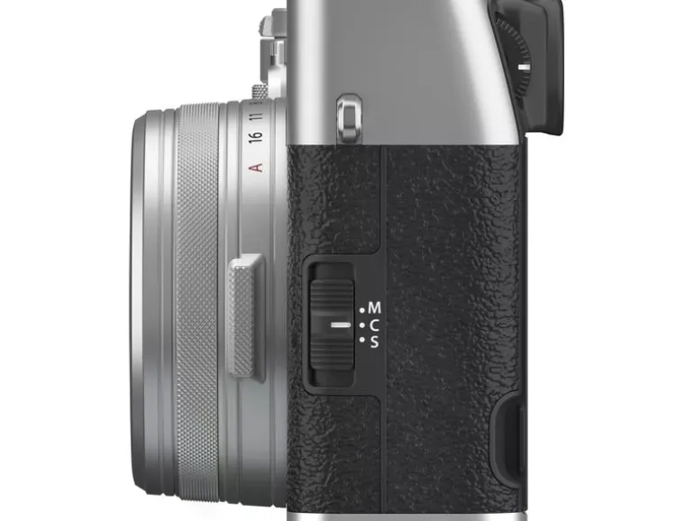 Fujifilm Fotokamera X100VI Silber