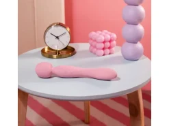 Good Vibes Only Doppelseitiger Wand Vibrator Soft Silicone Rosa Rosa