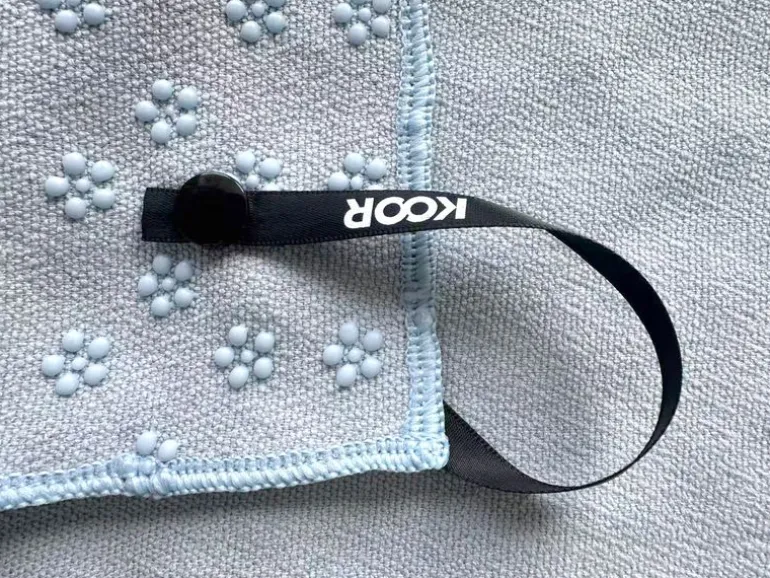 KOOR Yogatuch 183 x 62 cm, Blau