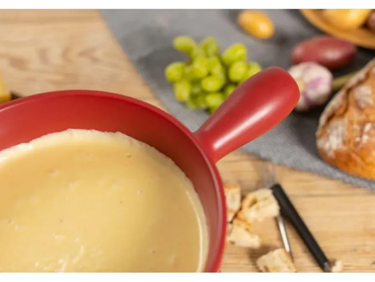 Kuhn Rikon Käsefondue-Set Suisse 8 Teile, Schwarz/Rot