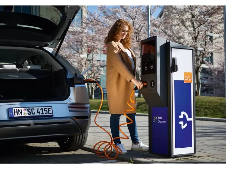 Lapp Ladekabel Helix für Elektroauto Typ 2, 22 kW, 5 m, Orange