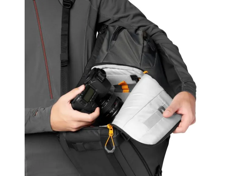 Lowepro Fotorucksack Fastpack PRO BP 250 AW III Grau