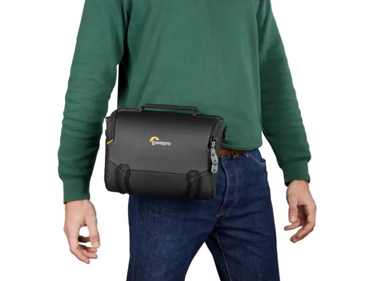Lowepro Kamera-Tasche Adventura SH 160 III (GRL) Schwarz