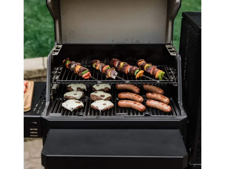Masterbuilt Gravity Series 600 Digitaler Holzkohlegrill + Smoker