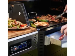 Masterbuilt Gravity Series 800 Digitaler Holzkohlegrill + Smoker