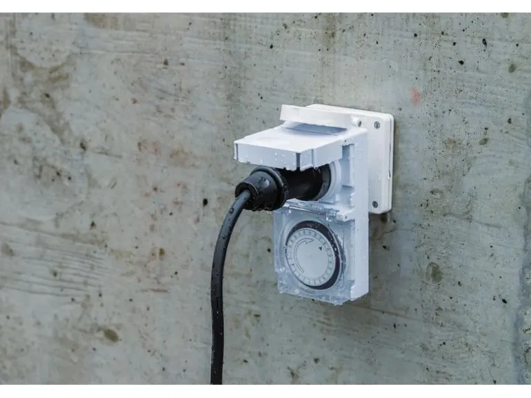 Max Hauri Zeitschaltuhr IP55 24 h Mechanisch