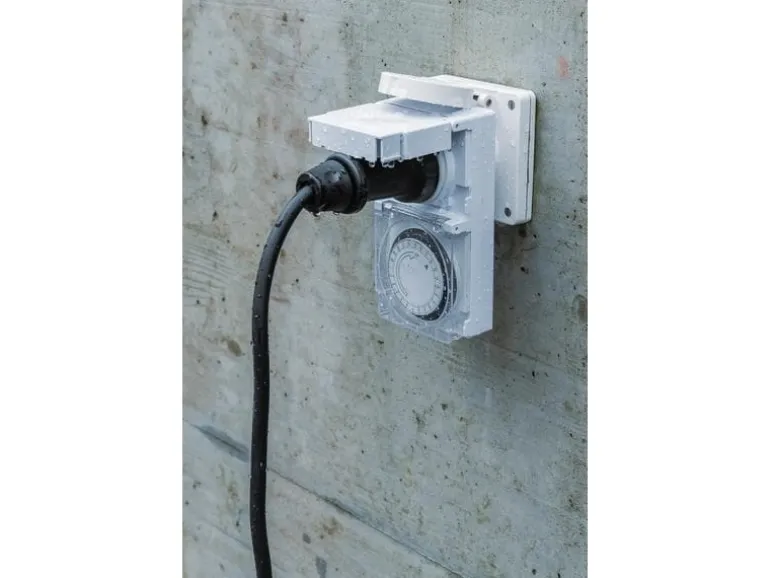 Max Hauri Zeitschaltuhr IP55 24 h Mechanisch
