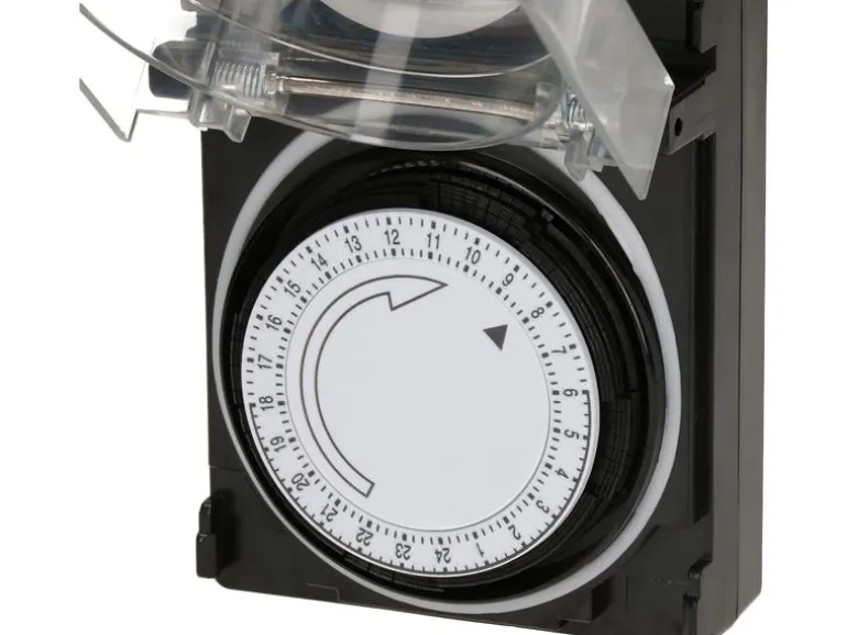 Max Hauri Zeitschaltuhr IP55 24 h Mechanisch