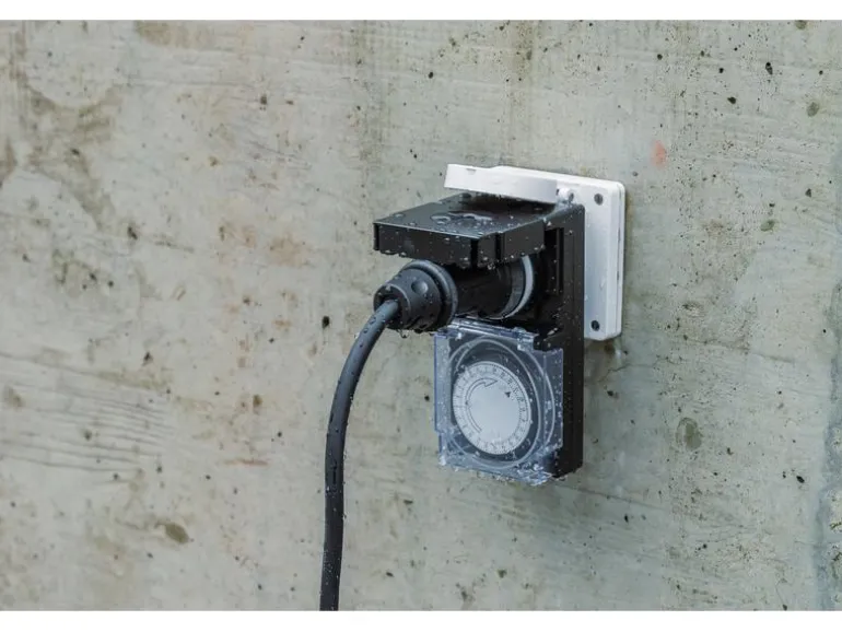 Max Hauri Zeitschaltuhr IP55 24 h Mechanisch