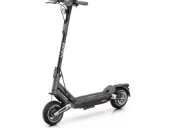 Navee E-Scooter ST3 mit Strassenzulassung