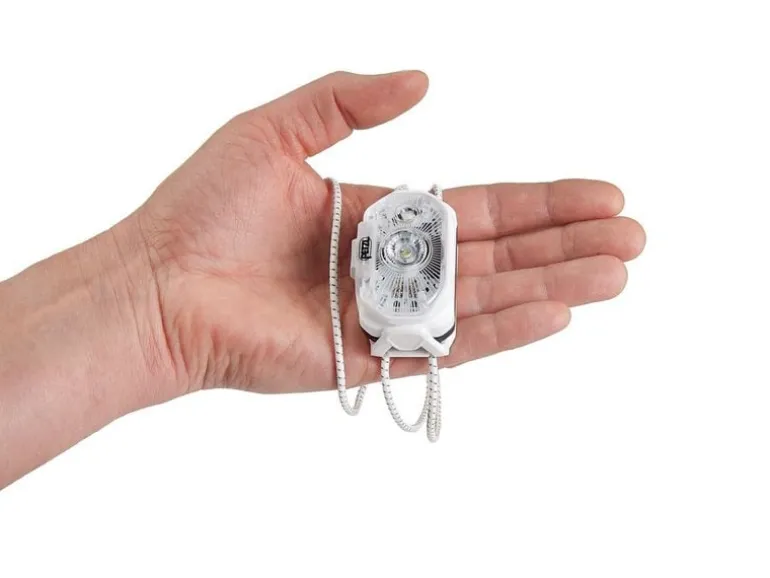 Petzl Stirnlampe Swift LT Weiss