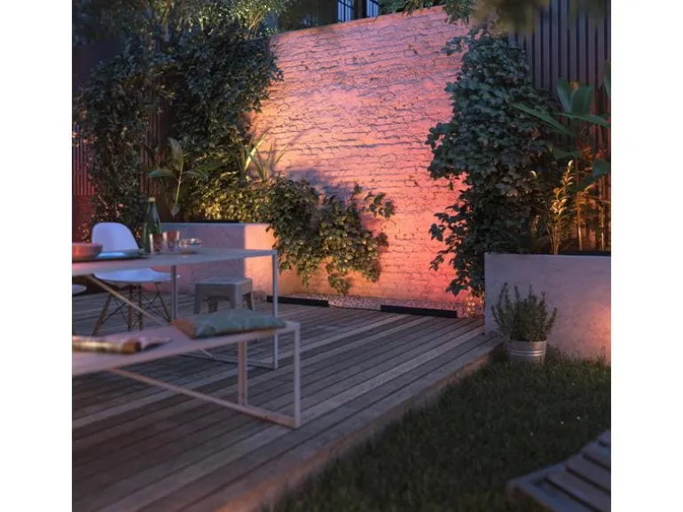 Philips Hue White & Color Ambiance Outdoor Amarant Schwarz Niedervolt