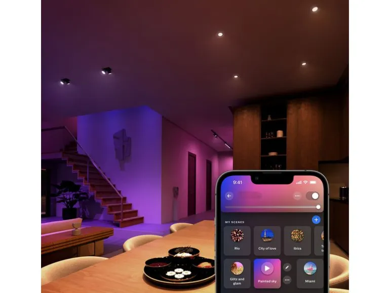 Philips Hue White & Color Ambiance GU10 Dreierpack 3 x 400 lm