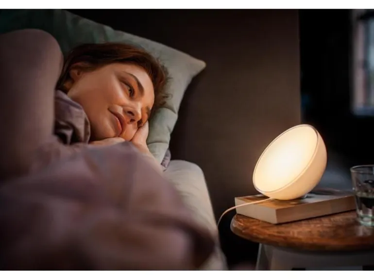 Philips Hue White & Color Ambiance Go Tischleuchte Weiss