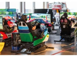 RacingFuel Simulators Simracing Erlebnis-Gutschein CHF 100