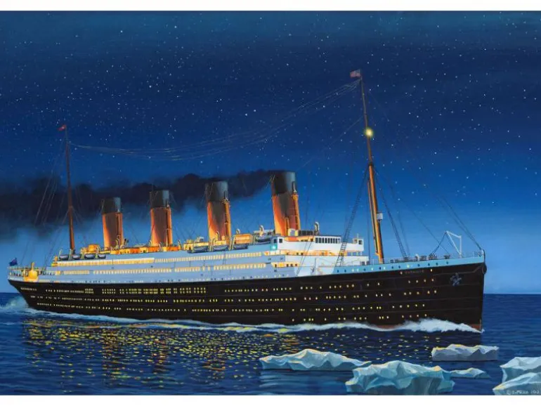 Revell Bausatz R.M.S. Titanic 1:700