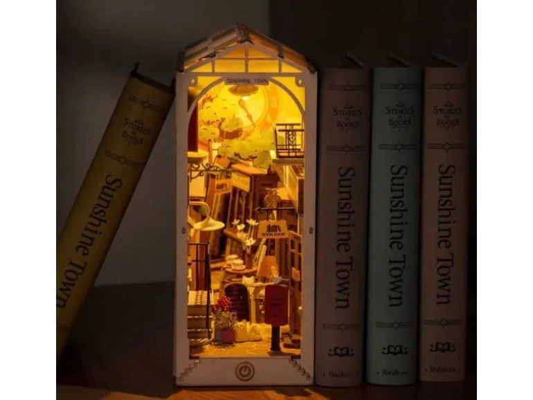 Rolife Bausatz Book Nook Sunshine Town