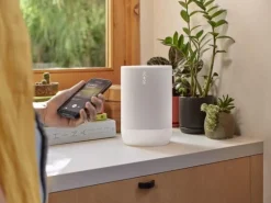 Sonos Smart Speaker Move 2 Weiss