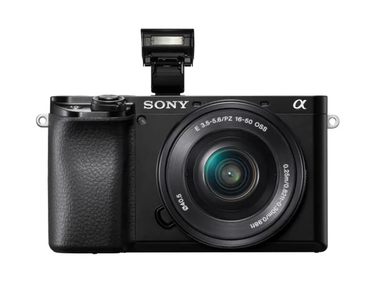 Sony Fotokamera Alpha 6100 Kit 16-50mm Schwarz