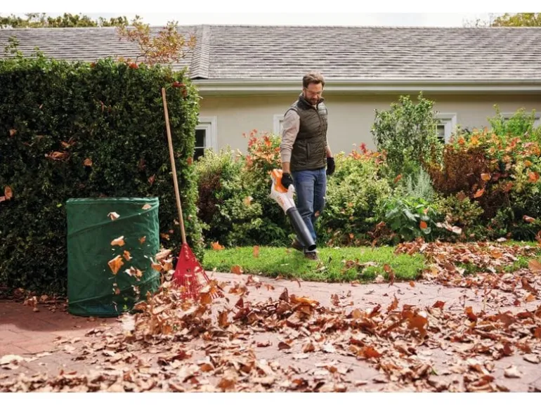 Stihl Akku-Laubbläser/-Sauger BGA 50
