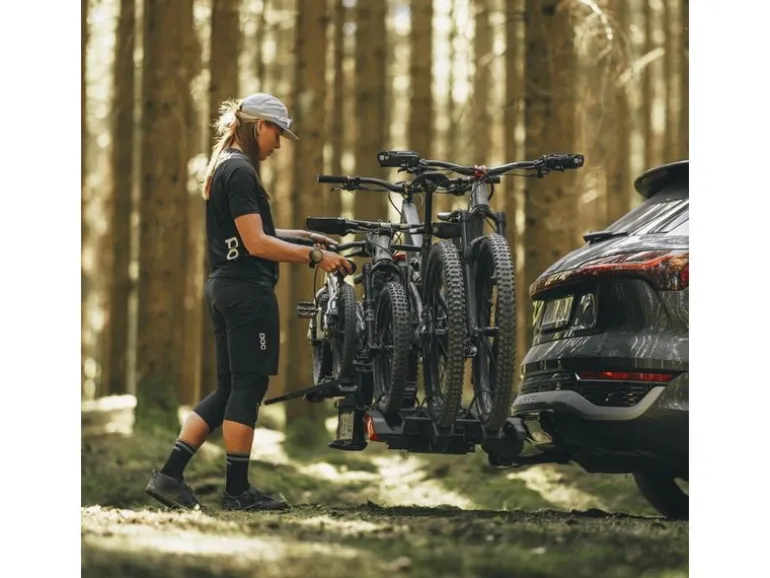 Thule Anhängerkupplungsträger EASYFOLD 3 Schwarz 3-Bike