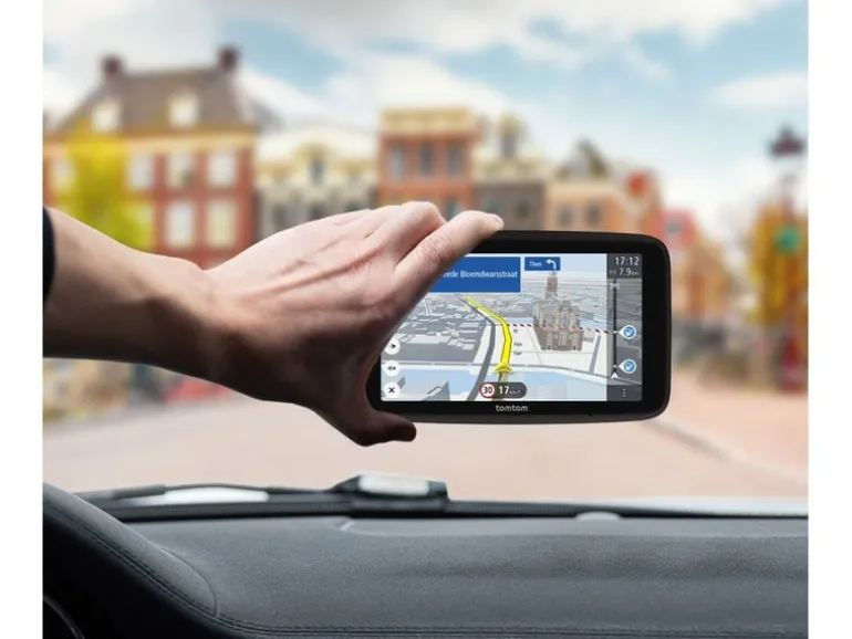 TomTom Navigationsgerät GO Superior 7" EU
