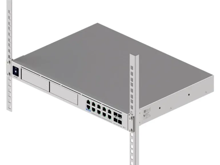 Ubiquiti UniFi Dream Machine Beast