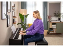 Yamaha E-Piano P-145BT