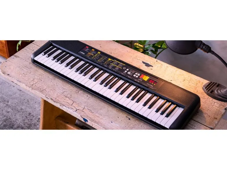 Yamaha Keyboard PSR-F52