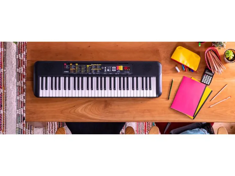 Yamaha Keyboard PSR-F52