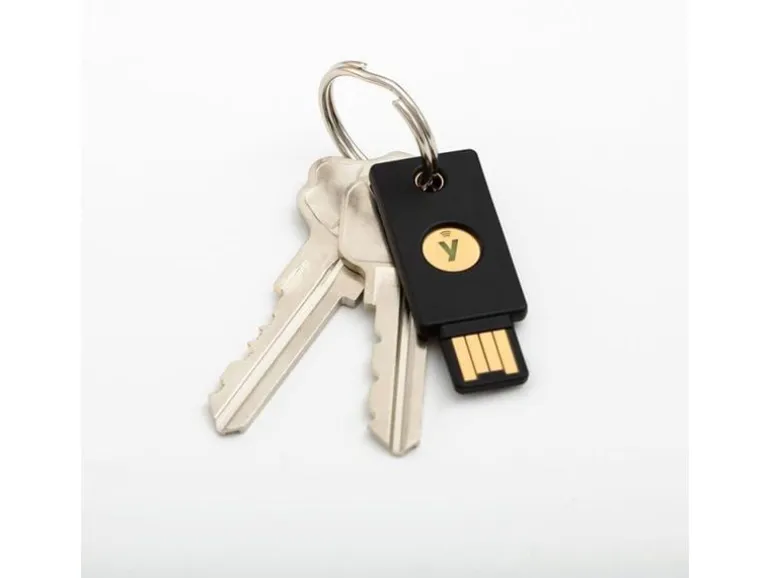 Yubico YubiKey 5 NFC FIPS FW 5.4 USB-A, 1 Stück