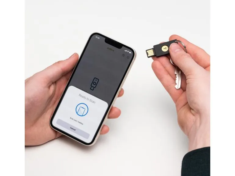 Yubico YubiKey 5 NFC FW 5.7 USB-A, 1 Stück